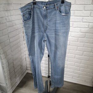 Levi's 559 Men's Size 44/32 Light Wash Zipper & Button Closure Blue Jeans
